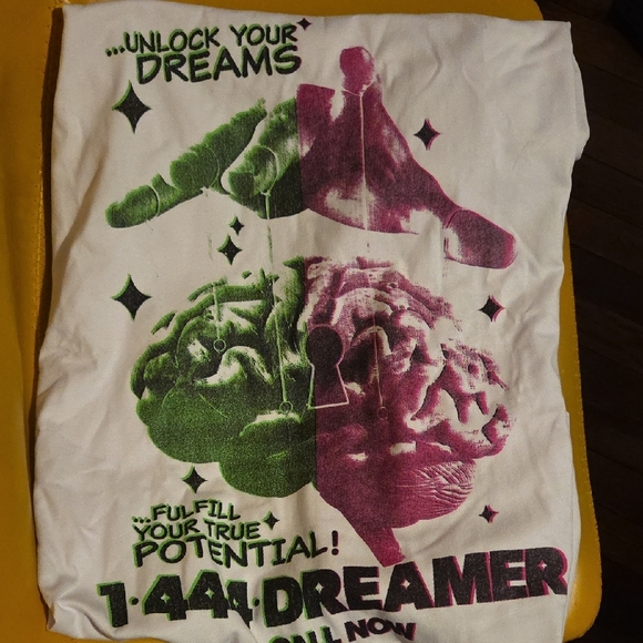 Paper Planes Mens XL White Graphic Tee - Picture 1 of 4